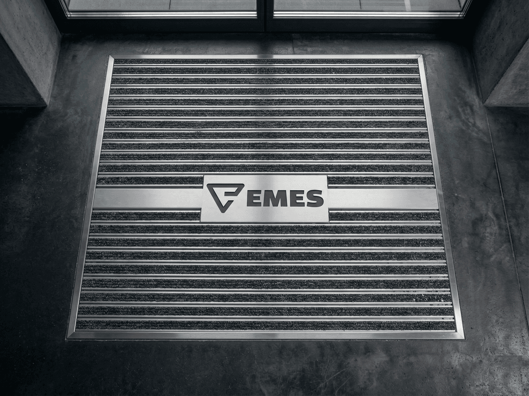 Profesjonalna instalacja wycieraczki systemowej EMES